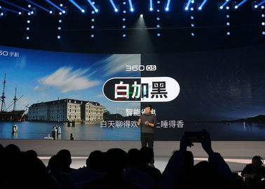 2.5mm 구부려진 LED 스크린 화소 피치 모든 체재 단계 배경 발광 다이오드 표시 협력 업체